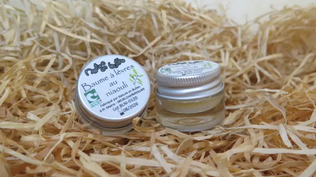 Nature en Bulles læbepomade niaouli dåse plejende