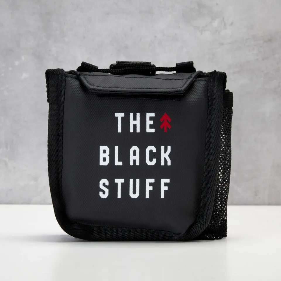 The Black Stuff The Black Pack sæbetaske til fitness