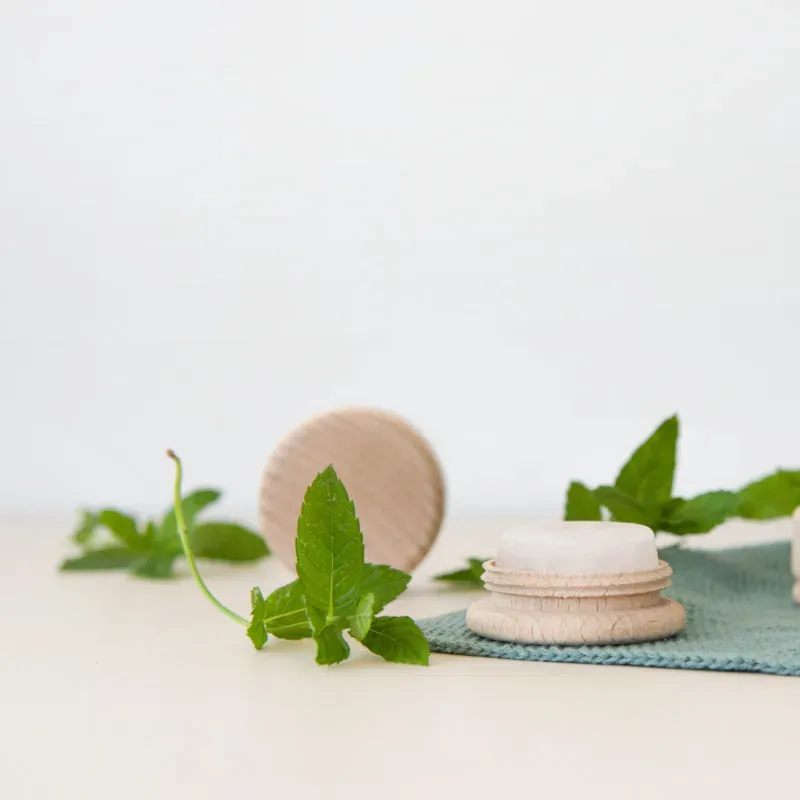 Naturayl Macaron Menthol stick 7 g mod hovedpine
