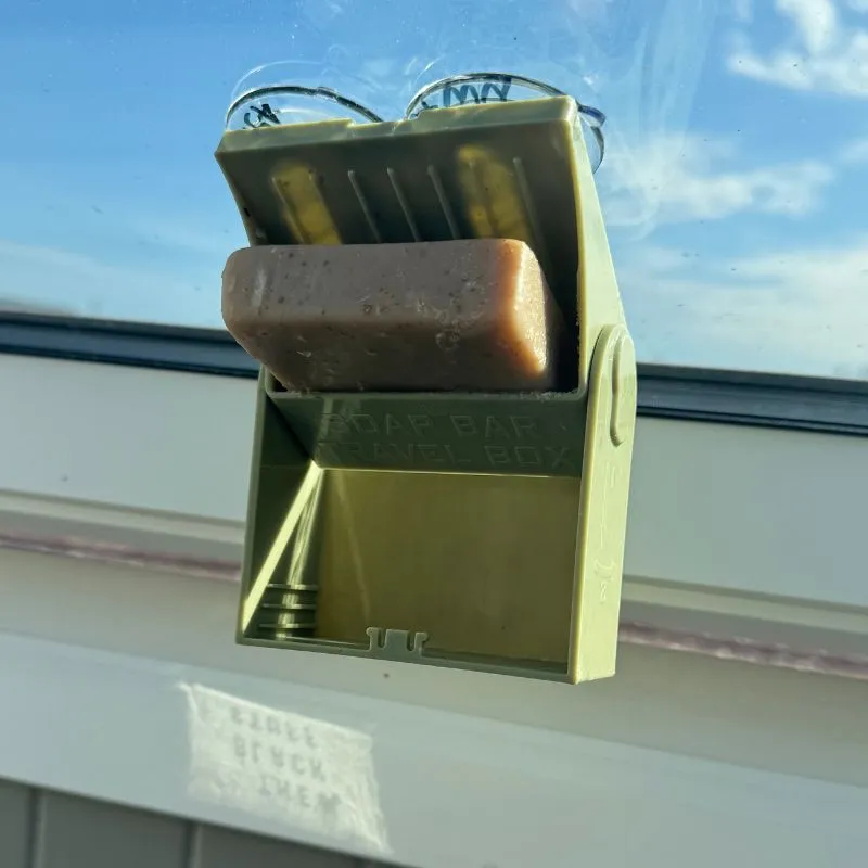 The Black Stuff Soap Locker sæbeæske med sugekop