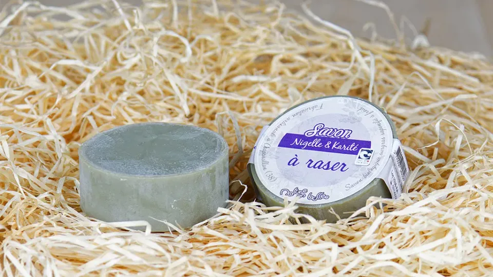 Nature en Bulles barbersæbe nigelle karité 100 g refill