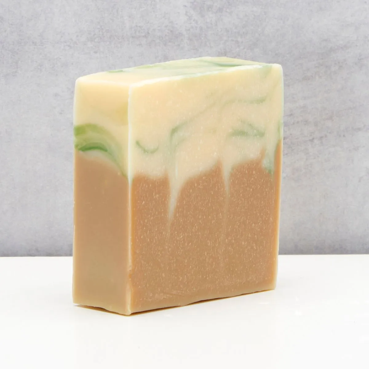 The Black Stuff Frankensoap fast sæbe Mountain Tea 130 g
