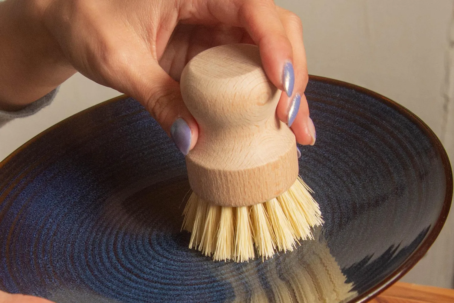 No Tox Life CASA AGAVE Dish Brush White Teakwood opvaskebørste