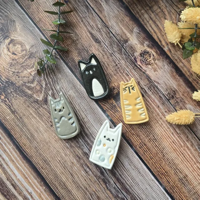 Naturayl Le Gang des Moustaches broche Nyx keramik