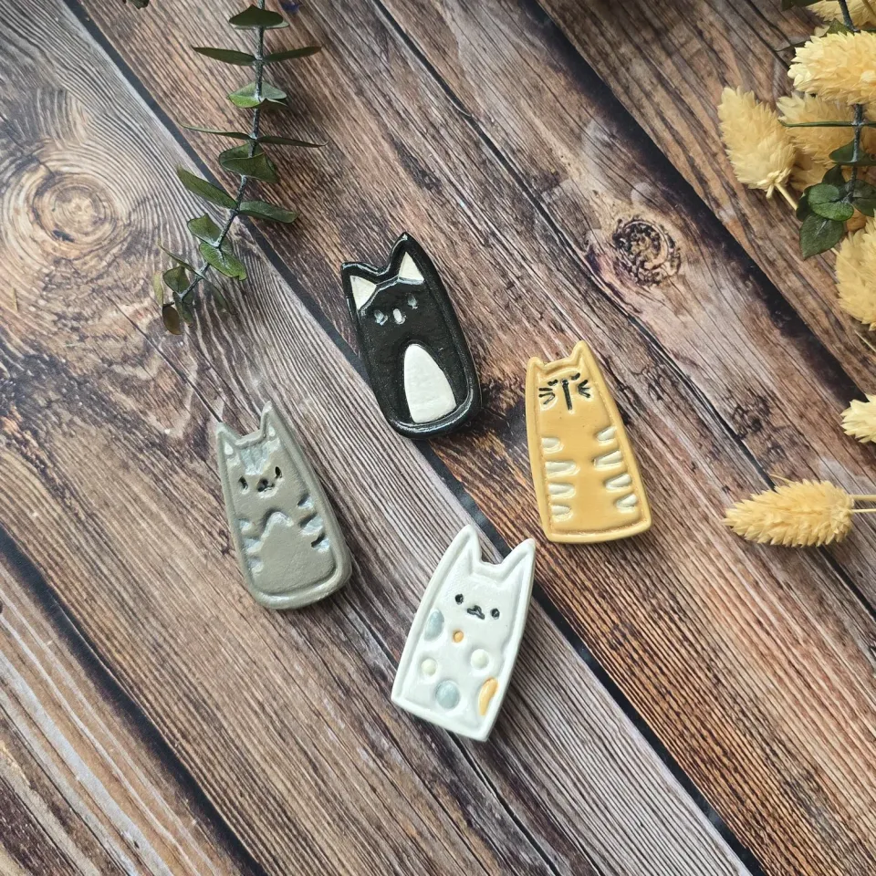 Naturayl Le Gang des Moustaches broche Nyx keramik