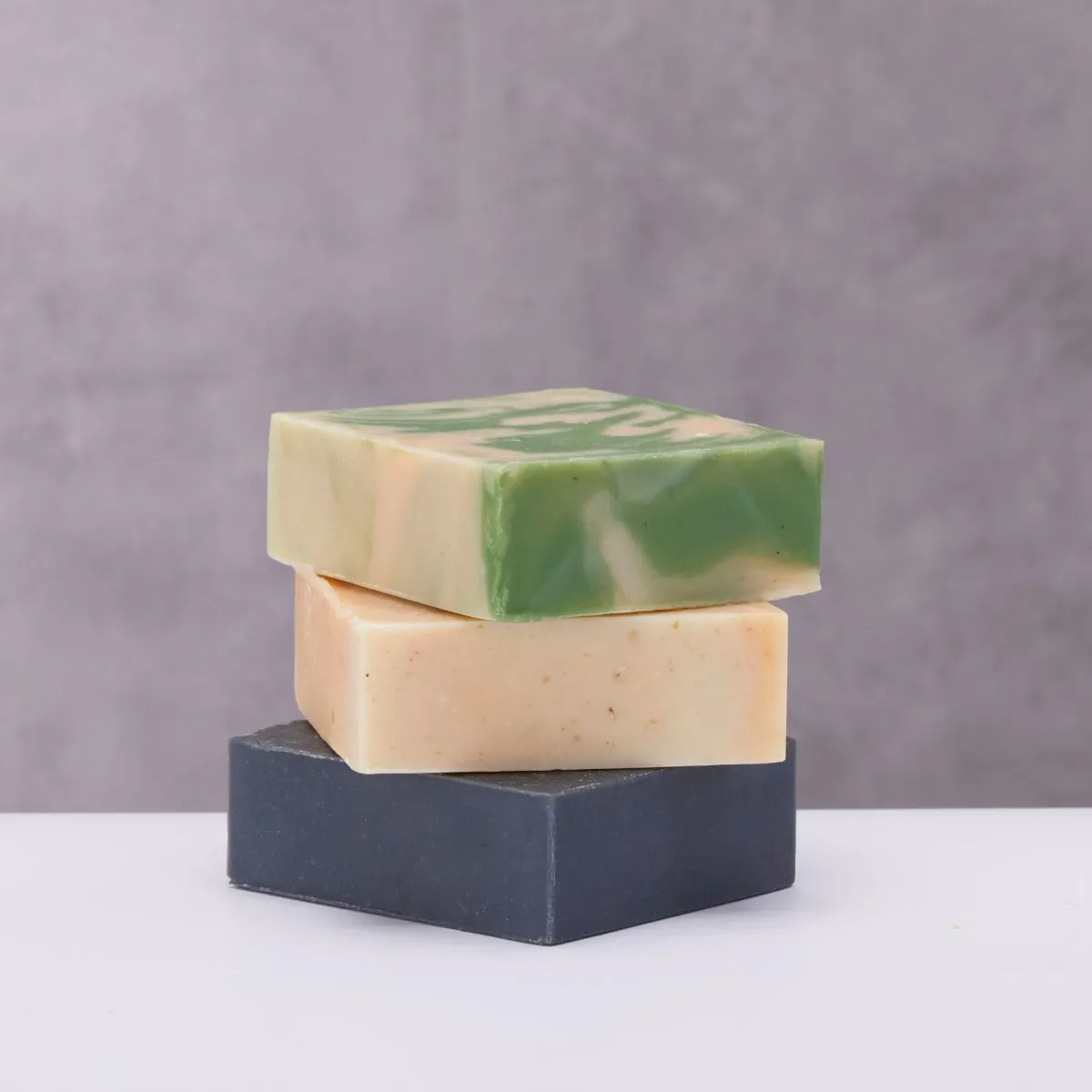 The Black Stuff Best Seller sæbesæt 3 stk pine scrub