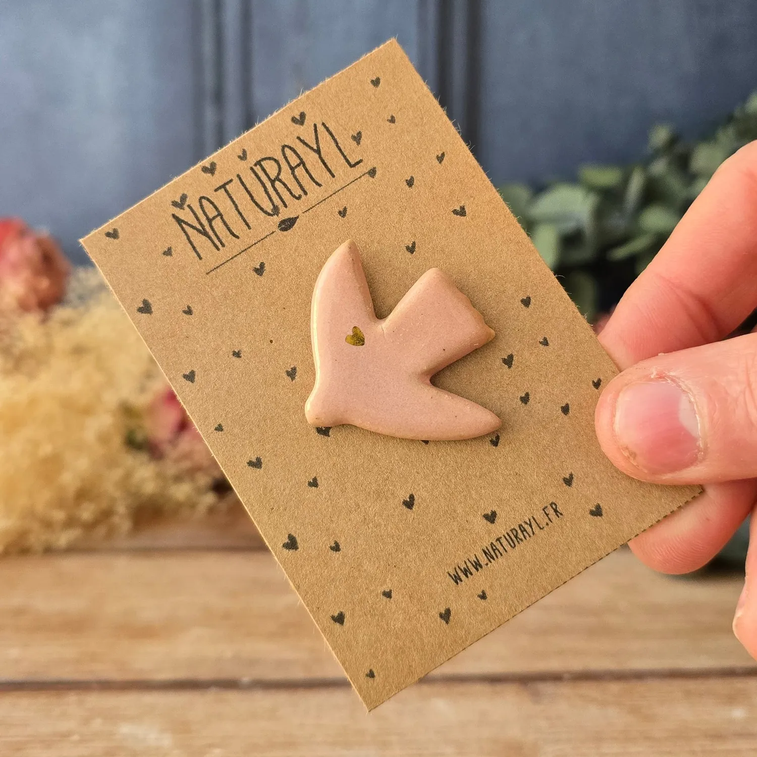 Naturayl Coeur Ailé pins grå bilpynt keramik