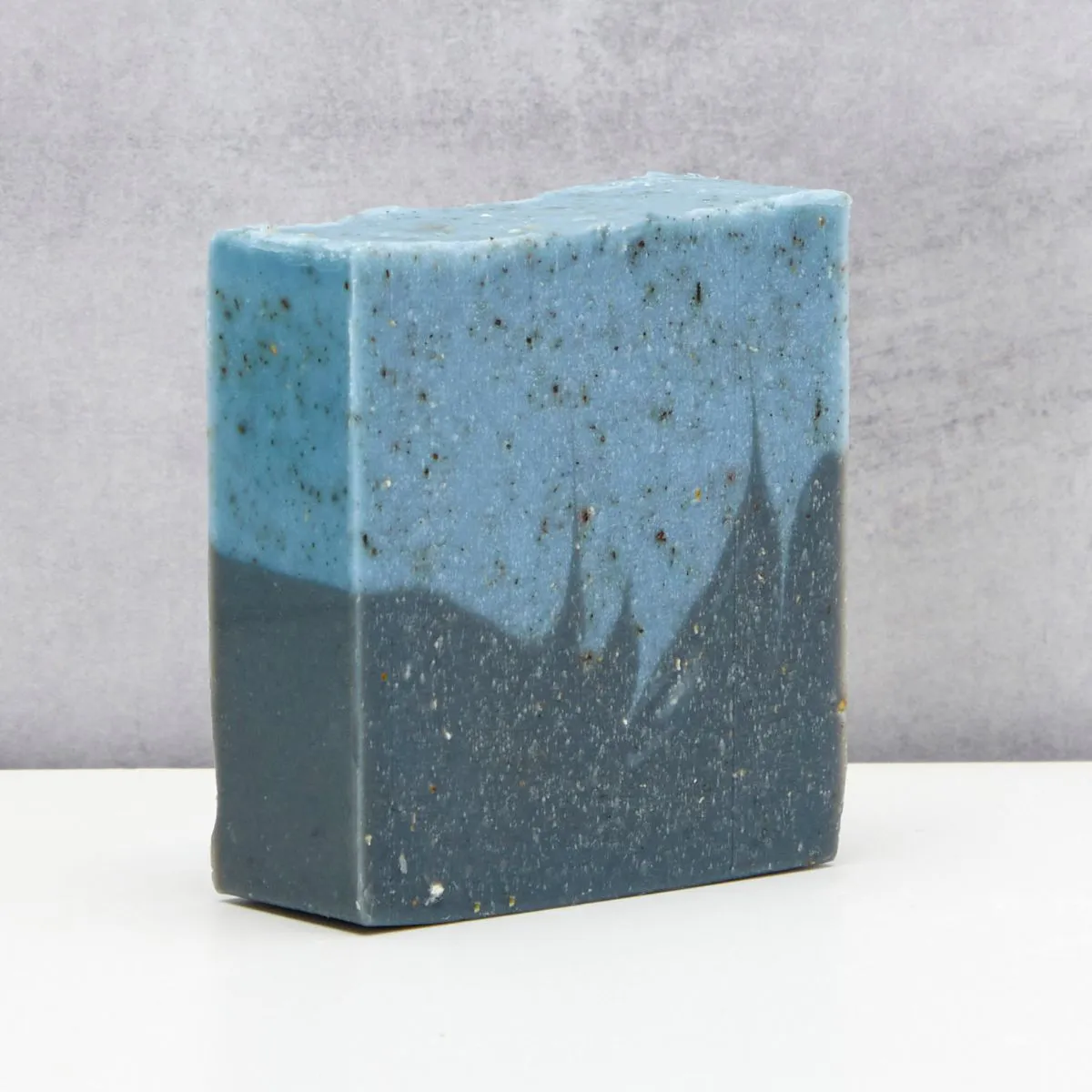 The Black Stuff Frankensoap Pine Tar on Ice sæbe 130 g grov